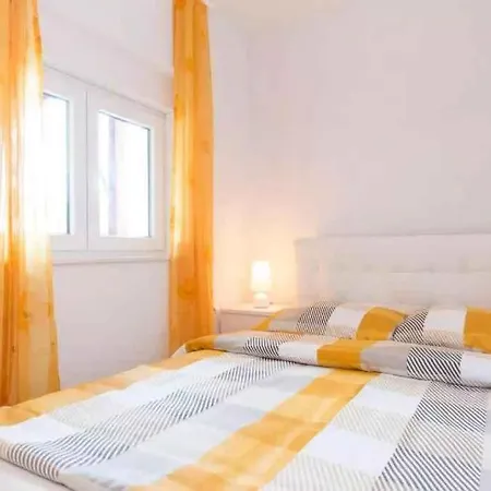 In - Insel Krk 51200